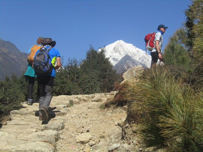 Hiking to Everest Base Camp
