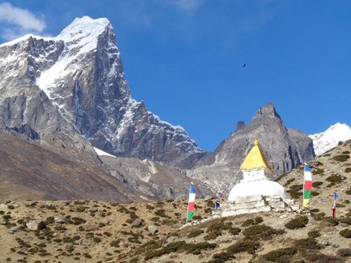 On the way to Mount Everest